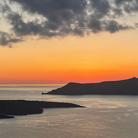 Doukas Caldera Suites Fira  Esterno foto